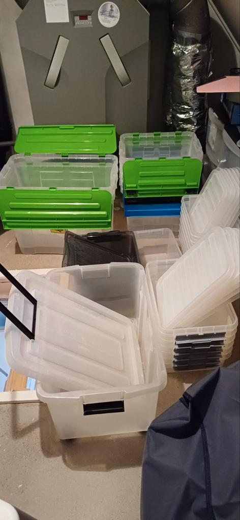 Diverse opbergboxen met inhoudsmaten 8, 9, 15, 30, 60 liter, Doe-het-zelf en Verbouw, Kratten en Dozen, Zo goed als nieuw, Minder dan 35 cm
