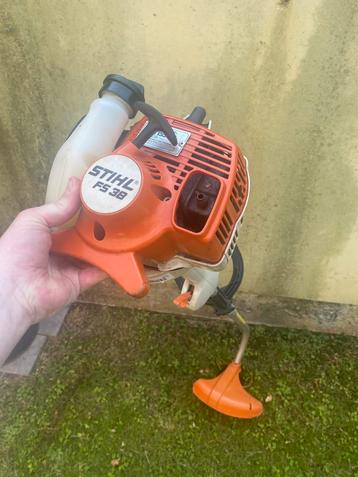 Stihl fs38 kantjesmaaier beschikbaar voor biedingen