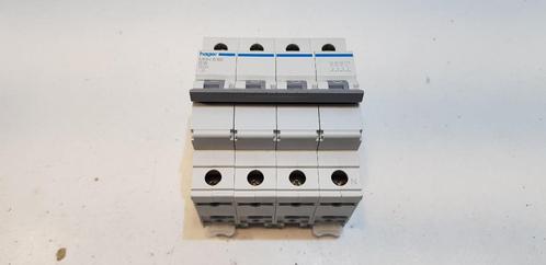 Hager Groepenkast Automaat krachtstroom MBN616E B16 (1x), Hobby en Vrije tijd, Elektronica-componenten, Gebruikt, Ophalen of Verzenden