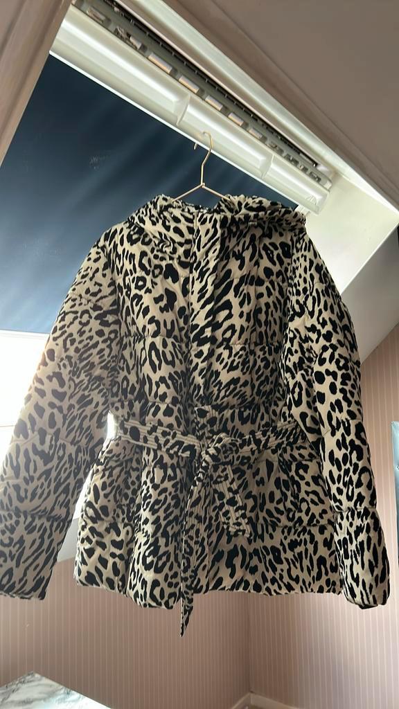 Faina winterjas dames beige leopard maat L, Kleding | Dames, Jassen | Winter, Zo goed als nieuw, Beige, Ophalen of Verzenden
