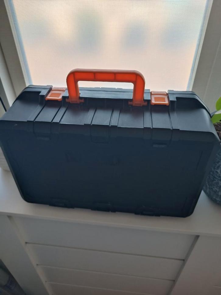 Gezocht een  WORX koffer of alleen het handvat (zie foto), Doe-het-zelf en Verbouw, Gereedschapskisten, Gebruikt, Ophalen of Verzenden