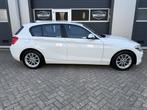 Bmw 1-serie 118i Corp L. Hi Exec NAP Dealer OH Automaat Leer, 65 €/maand, Gebruikt, Wit, Bedrijf