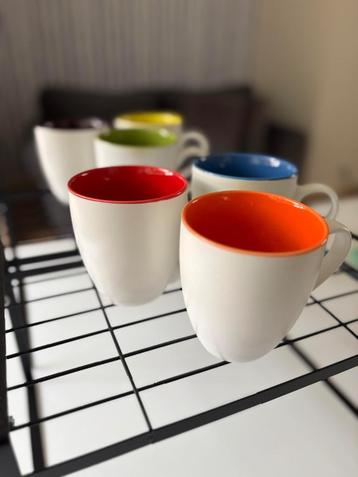 Mok Set (Inclusief plankrek) / Coffee Mug Set (6 stuks) beschikbaar voor biedingen