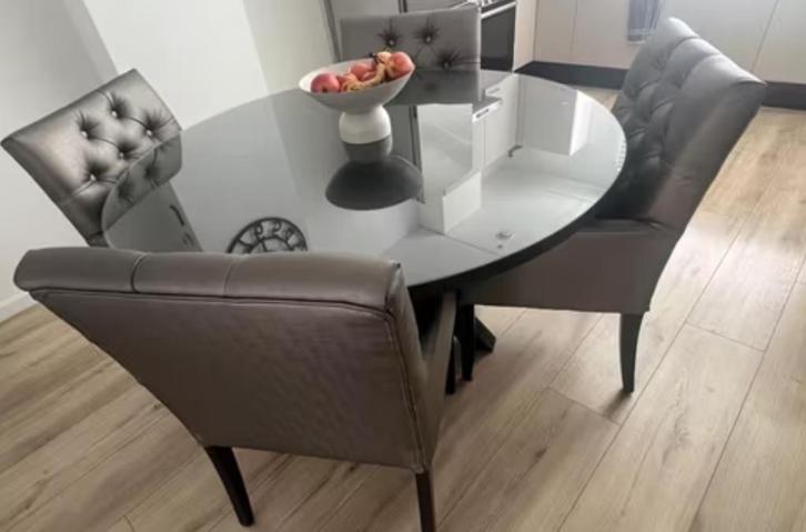 Eetkamerset, Huis en Inrichting, Complete eetkamers, Zo goed als nieuw, 4 tot 6 stoelen, Ophalen