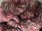 Gesponnen wol, merino 1330 gram, Hobby en Vrije tijd, Breien en Haken, Ophalen of Verzenden, Nieuw, Breien of Haken, Wol of Garen