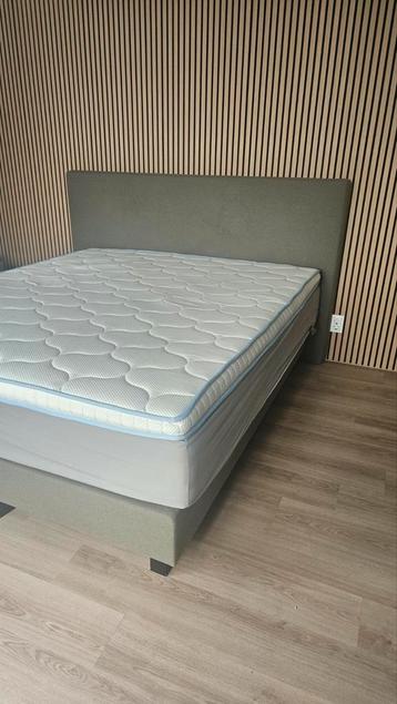 Swiss sense boxspring 210180 beschikbaar voor biedingen