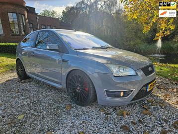 Ford Focus 2.5-20V ST 310pk NARDO GRIJS airco KANON! beschikbaar voor biedingen