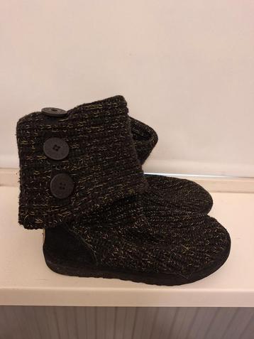 UGG / uggs gebreide laarzen maat 38 beschikbaar voor biedingen