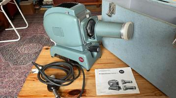 LEITZ projector PRADO 250/500 prado 66, wat grote ruimte beschikbaar voor biedingen