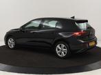 Volkswagen Golf 1.5 eTSI Life | Stoelverwarming | Carplay |, 65 €/maand, 4 cilinders, Zwart, Origineel Nederlands