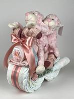 Luiertaart motor luiermotor tweeling meisje aap roze, Ophalen of Verzenden, Nieuw, Kraamcadeau