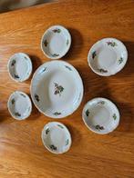 Petit four set roosjes Seltmann Weiden Bavaria, Ophalen of Verzenden, Overige stijlen, Porselein, Schaal of Schalen