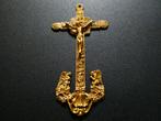 Messing kruis Corpus Jezus / 2 engelen Jacobsschelp floraal, Antiek en Kunst, Antiek | Religie, Ophalen of Verzenden