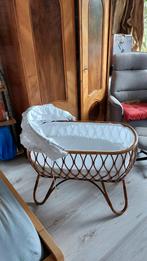 Rotan vintage baby wieg, Kinderen en Baby's, Ophalen, Gebruikt, Wieg