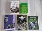 5 boeken over katten en kittens en hun verzorging z.g.a.n. !, Ophalen, Zo goed als nieuw