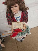 Porselein pop, Verzamelen, Poppen, Ophalen of Verzenden, Zo goed als nieuw, Pop