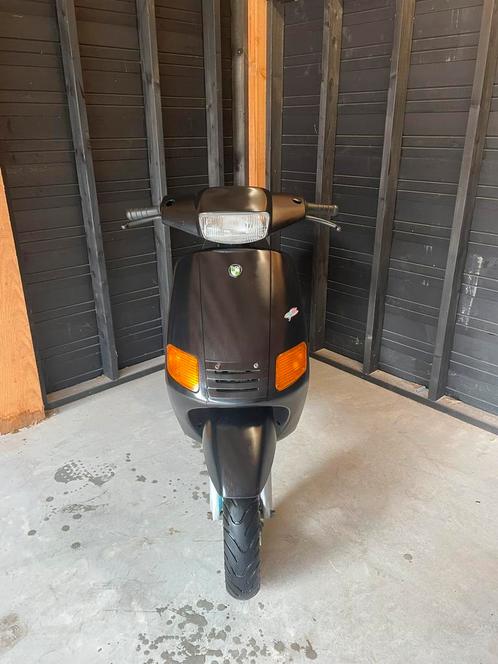 Puch zip 70cc, Fietsen en Brommers, Scooters | Piaggio, Zo goed als nieuw, Zip, Maximaal 25 km/u, Tweetakt, Ophalen