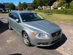 Volvo V70 2.0 2008 Grijs, Auto's, Volvo, 145 pk, Zwart, 4 cilinders, Stationwagon