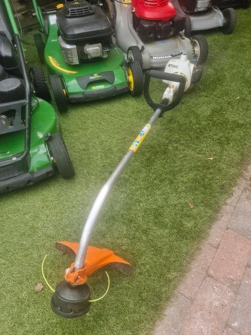 Stihl bosmaaier ., Tuin en Terras, Bosmaaiers, Zo goed als nieuw, Benzine, Ophalen