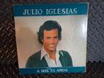 Lp (vinyl) Julio Iglesias - A mis 33 años, Ophalen of Verzenden, Gebruikt, 12 inch, Latijns-Amerikaans
