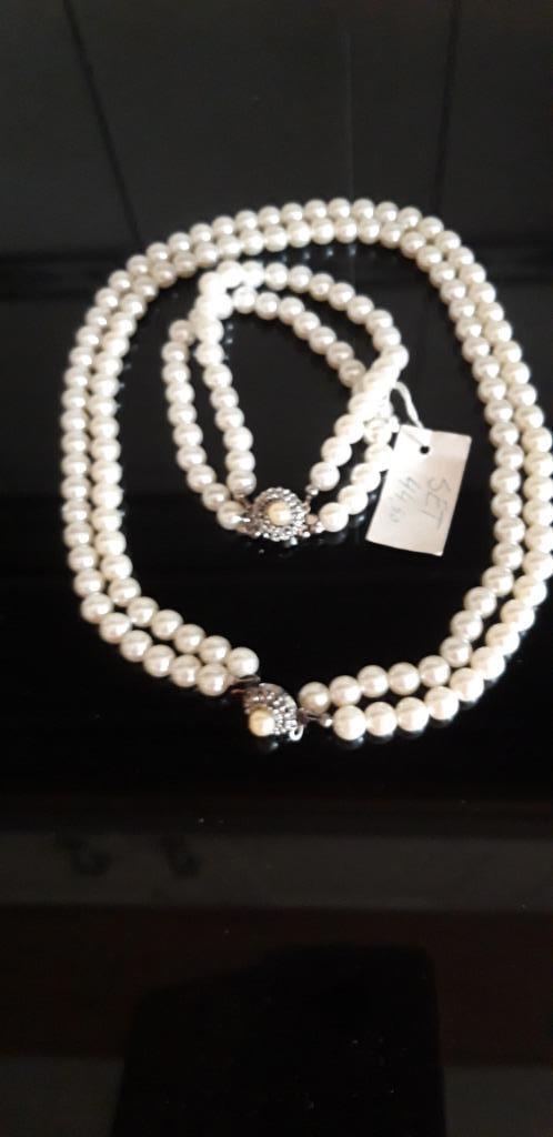 te koop prachtige parelkettingen en parel armbanden, Sieraden, Tassen en Uiterlijk, Kettingen, Zo goed als nieuw, Overige materialen
