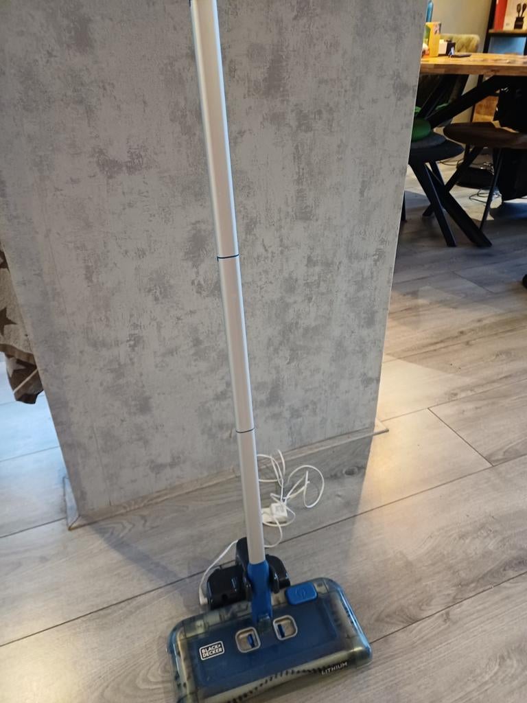 Black & Decker Lithium Elektrische Rolveger - Compleet!, Ophalen of Verzenden, Gebruikt, Reservoir, Overige typen
