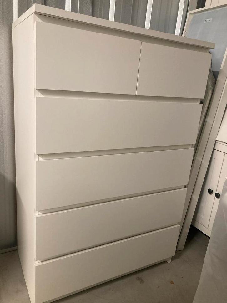 IKEA Malm ladekast/dressoir, Huis en Inrichting, Kasten | Ladekasten, Zo goed als nieuw, 100 tot 150 cm, 50 tot 75 cm, Kunststof