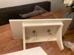 2x Stenstorp wandplank 59x25cm met haken - Keuken/Babykamer, Huis en Inrichting, Ophalen, Gebruikt, Wandhaken, Ikea