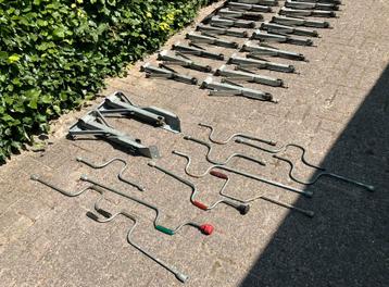 Uitdraaipoten en uitdraaislingers vouwwagen beschikbaar voor biedingen