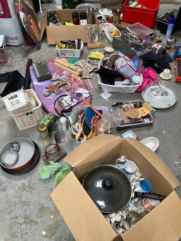 Rommelmarkt garagesale bekijk de 20 foto's! oppik klaar! beschikbaar voor biedingen