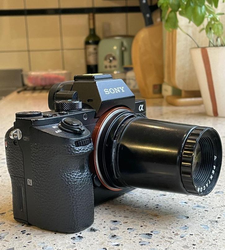 E-mount - Pentacon AV 80mm f2.8 (Trioplan bubble bokeh), Verzamelen, Fotografica en Filmapparatuur, Ophalen of Verzenden