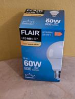 FLAIR LED A60 E27 8W (60W), Led-lamp, Soft of Flame, 60 watt of meer, Nieuw