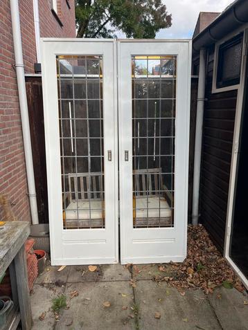 Glas in lood en suite deuren op wieltjes beschikbaar voor biedingen