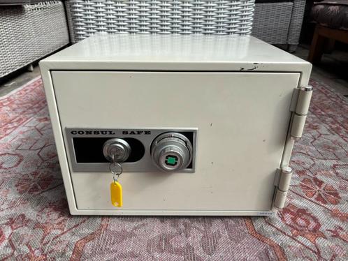 Robuuste en 1 uur brandwerende Consul Safe kluis / brandkast, Huis en Inrichting, Brandblussers en Brandkasten, Zo goed als nieuw