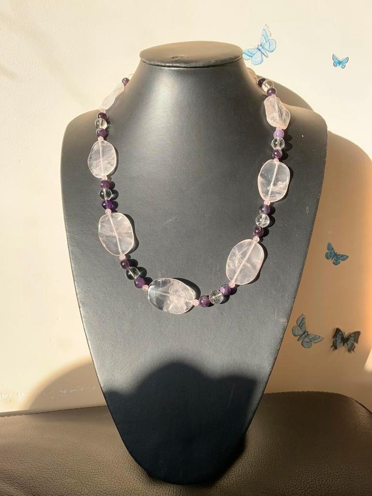 Rozenkwarts amethist bergkristal gouden driehoek uniek SALE, Sieraden, Tassen en Uiterlijk, Kettingen, Nieuw, Steen of Mineraal