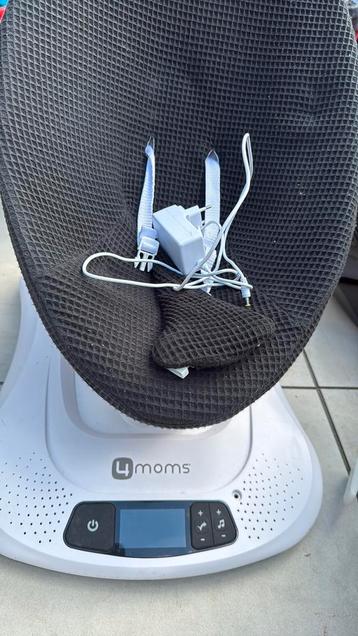 4moms MamaRoo wipstoel beschikbaar voor biedingen
