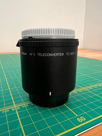 Nikon AF-S teleconverter TC-20E II beschikbaar voor biedingen