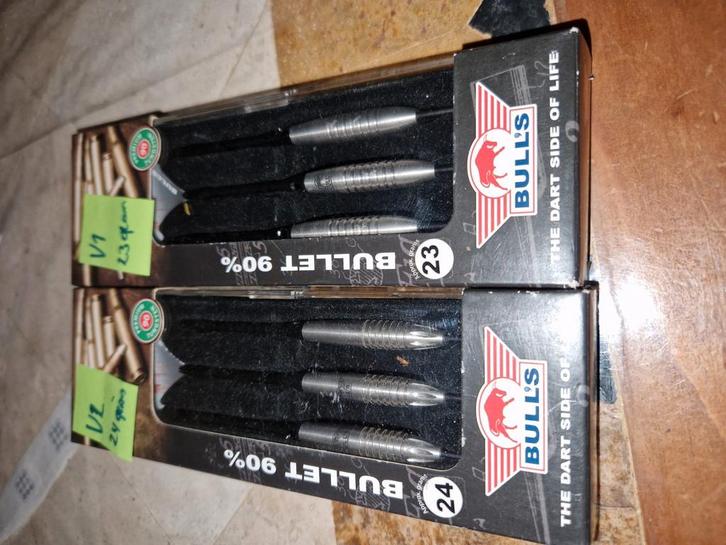 Sets dartpijlen Bull's Bullet 90%, Sport en Fitness, Darts, Nieuw, Pijlen, Ophalen