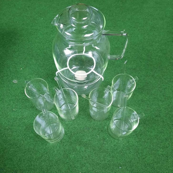 Compleet glazen thee servies., Huis en Inrichting, Keuken | Servies, Nieuw, Compleet servies, Overige stijlen, Glas, Ophalen