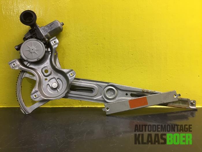 Ruitmechaniek 2Deurs rechts-voor van een Toyota Yaris, Auto-onderdelen, Ruiten en Toebehoren, Toyota, Gebruikt, 6 maanden garantie