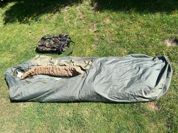 Legerslaapzak KL-M94 (met goretexhoes en lakenzak) beschikbaar voor biedingen