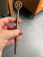 Chinees stok pin chinese bruidskast kist sleutel pen 17,5 cm, Verburgt Vintage, Nieuw, Ophalen of Verzenden, https://verburgtvintage.nl/#contact