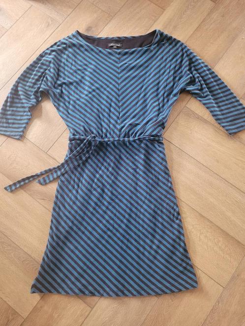 Super leuk jurkje van King Louie, maat M, Kleding | Dames, Jurken, Zo goed als nieuw, Maat 38/40 (M), Ophalen of Verzenden