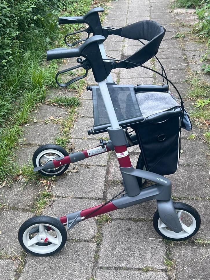 Topro troja 5g rollator, Diversen, Rollators, Zo goed als nieuw, Lichtgewicht, Opvouwbaar, Ophalen of Verzenden