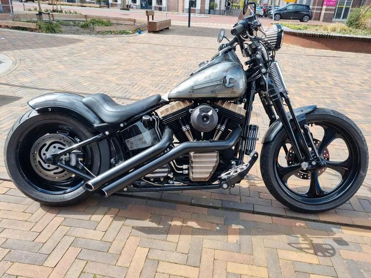 HARLEY-DAVIDSON CROSS BONES FLSTSB (bj 2009), Motoren, Motoren | Harley-Davidson, Bedrijf, Overig, meer dan 35 kW, 2 cilinders