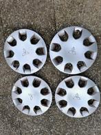 4 Mitsubishi colt wieldoppen, 15 inch, winterbanden, Auto diversen, Wieldoppen, Ophalen of Verzenden, Gebruikt