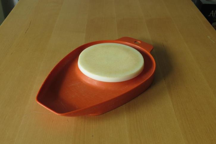 Tupperware Snijplankje, Huis en Inrichting, Keuken | Tupperware, Gebruikt, Overige typen, Wit, Bruin, Oranje, Ophalen