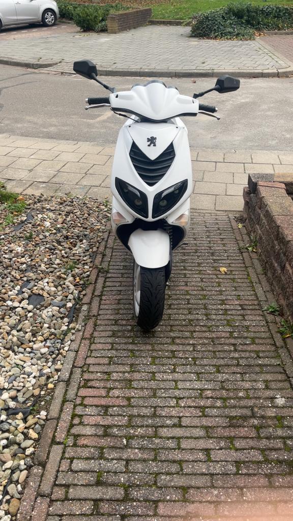 Peugeot Speedfight 2 AC, Fietsen en Brommers, Scooters | Peugeot, Gebruikt, Overige modellen, Maximaal 45 km/u, Benzine, Ophalen of Verzenden