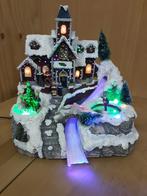 Kerst dorp met beweging en verlichting, Diversen, Kerst, ., Ophalen of Verzenden, Zo goed als nieuw, .