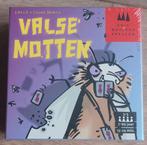 Valse Motten - Nieuw kaartspel!, Hobby en Vrije tijd, Gezelschapsspellen | Kaartspellen, Vijf spelers of meer, Ophalen of Verzenden